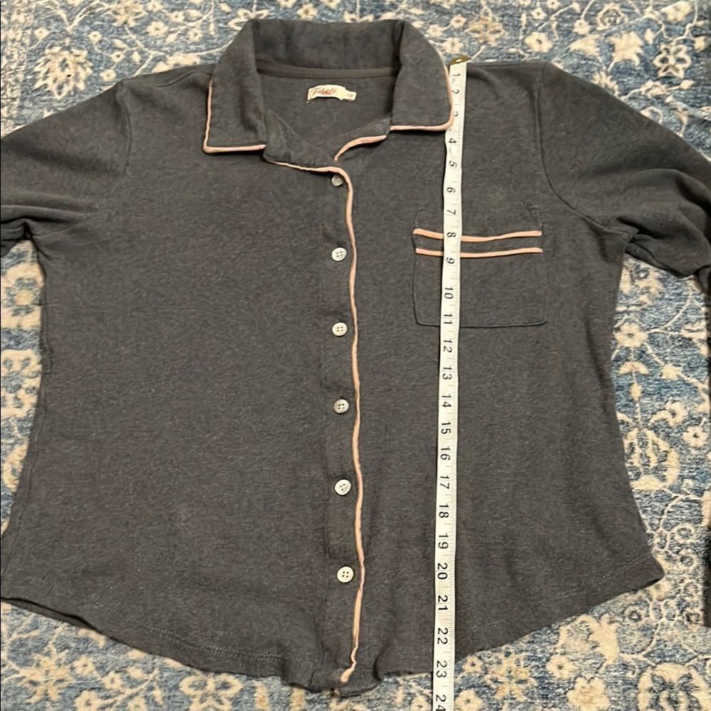 Faherty Gray Button-Up Pajama Top Pink Trim Top Only Loungewear Sleep - Picture 8 of 8